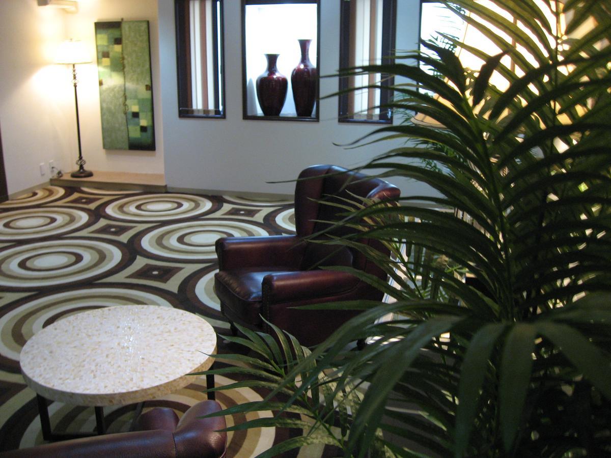 Centurion Hotel Resort Okinawa Nago City Exterior foto